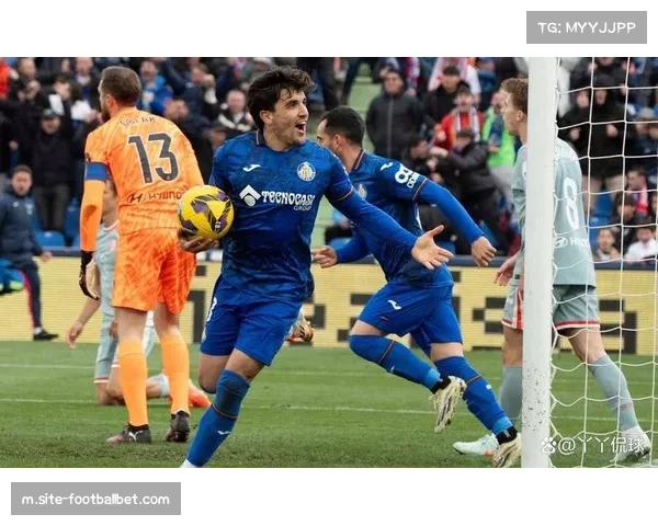 赫塔菲客场防守组织严密，限制皇马在禁区内的触球次数至赛季新低